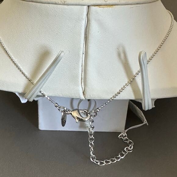 NWT! Faceted Crystal Sliding Pendant On A Silver Chain Lobster Claw Closure K105 - Picture 9 of 14